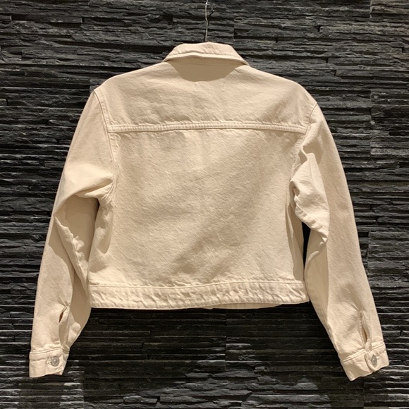 Denim jacket - Picture 3 of 4